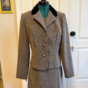 Sophisticated Dress & Jacket Set Sz 8